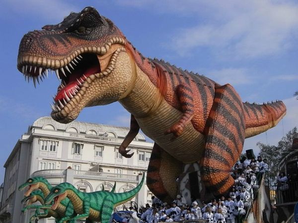 viareggio-carnevale22.jpg