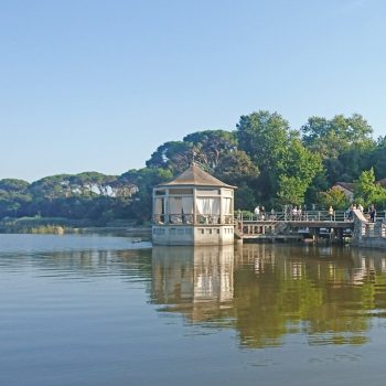 二度目のイタリア、次に行くならこんな場所Vol.7｜湖のほとりでオペラ鑑賞「トッレ・デル・ラーゴ・プッチーニ」
